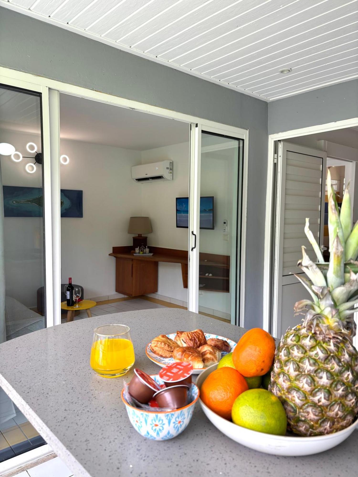 La Ruche De Maia - Blue Dream Beach - Piscine - Jardin - Plage Grand-Bourg  Esterno foto
